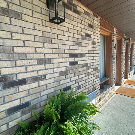 Rideau Heights Inn-3